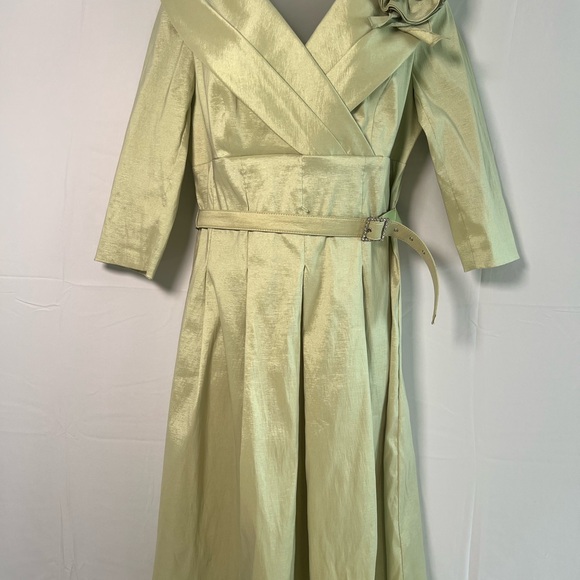 Jessica H Light Green Dress - Picture 1 of 9